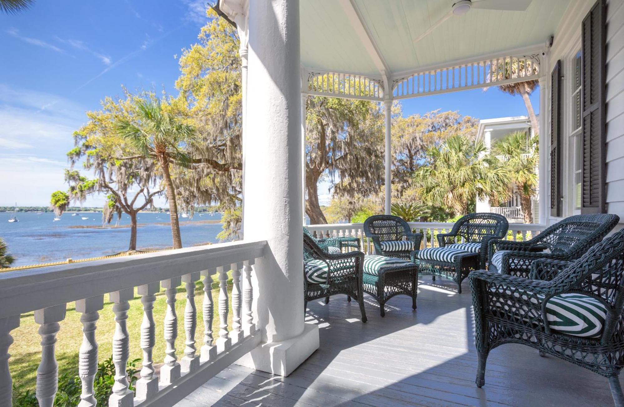 Cuthbert House Hotel Beaufort Exterior photo